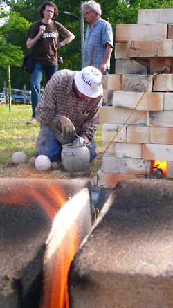 2009 Marché Bussiere ceramique foiredespotiers 4X4-bussiere-2009-1