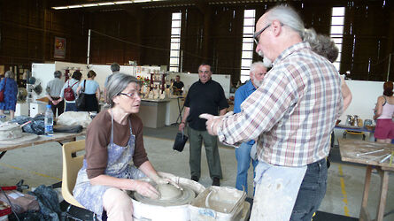 2009 Marché Bussiere ceramique foiredespotiers 4X4-bussiere-2009-10