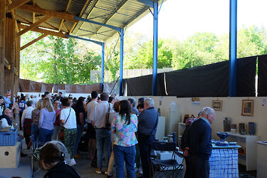 2024 Bussiere-public sous la halle